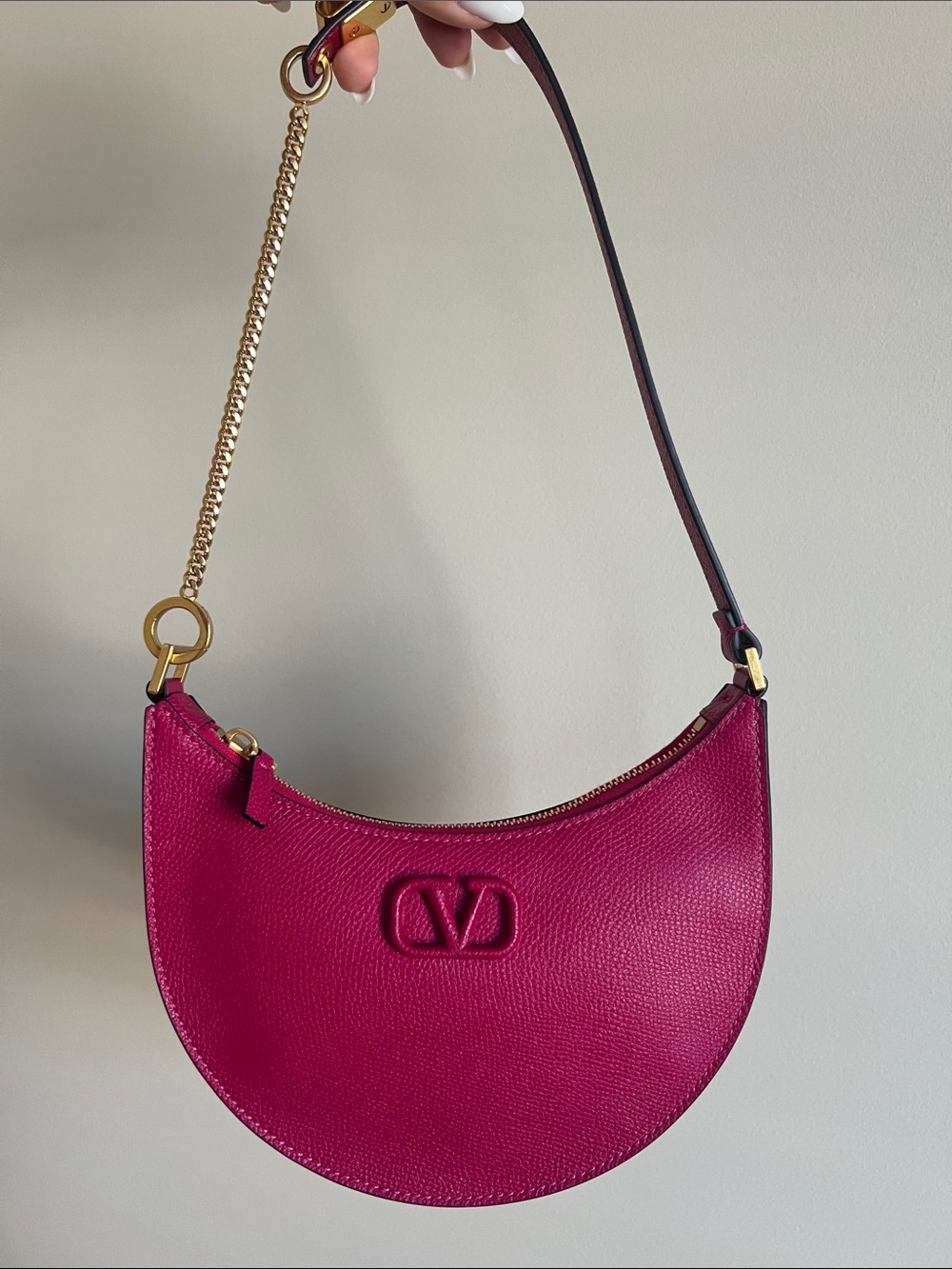 Valentino Garavani Fuchsia Crescent Leather Shoulder Bag